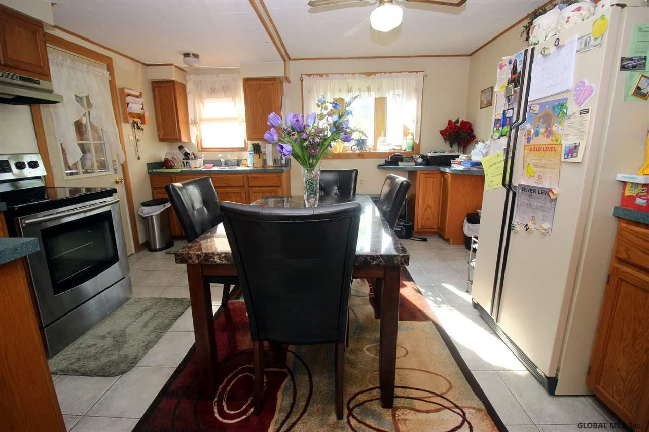 802 Curry Road Rotterdam, NY 12306 - Photo 9 of 21 Photo 9