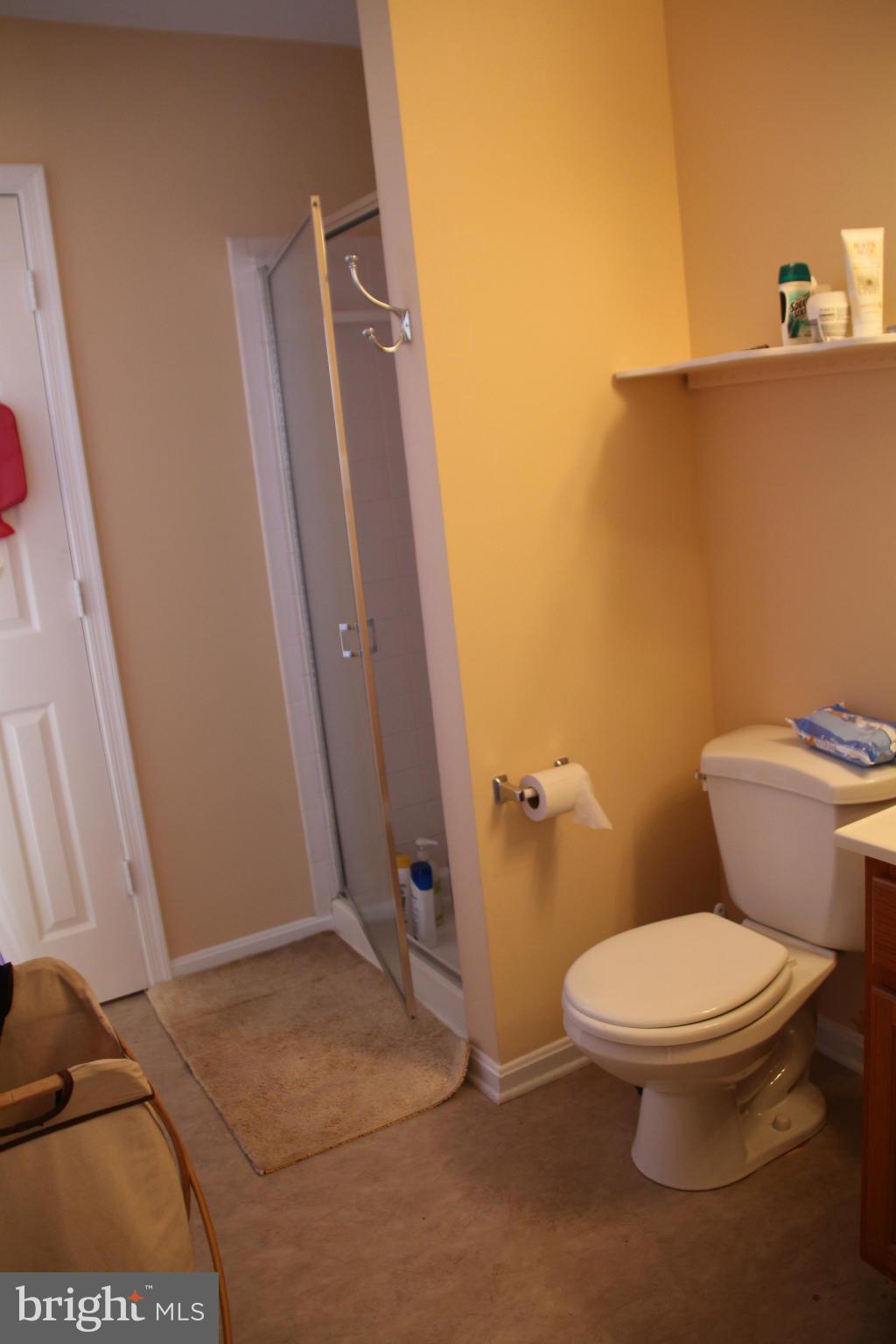 2 First Street Southwest Leesburg, VA 20175 - Photo 13 of 15 Bath (Master)