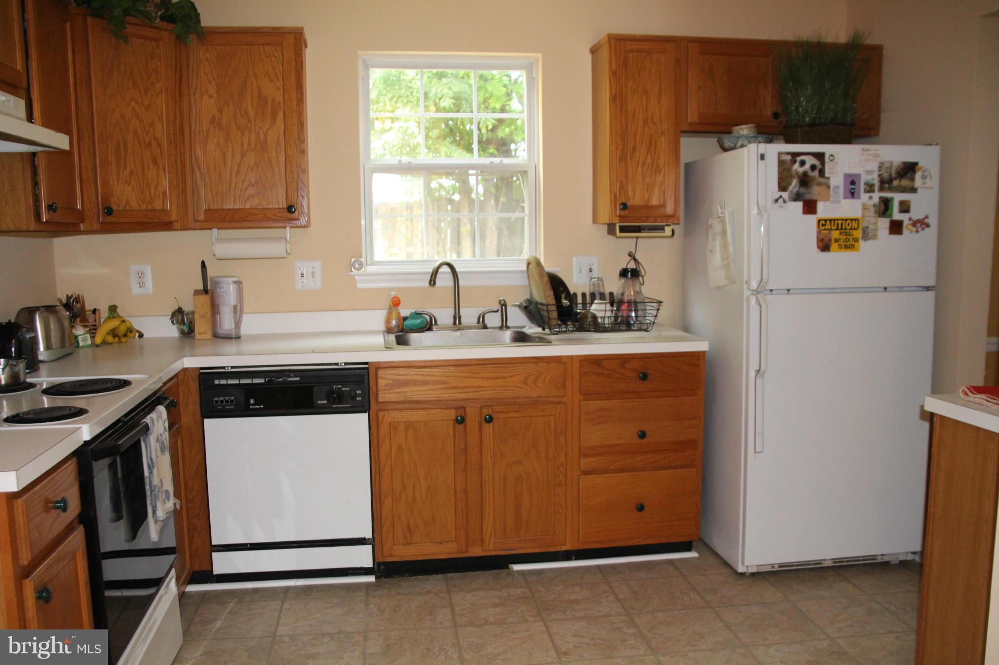 2 First Street Southwest Leesburg, VA 20175 - Photo 6 of 15 Kitchen