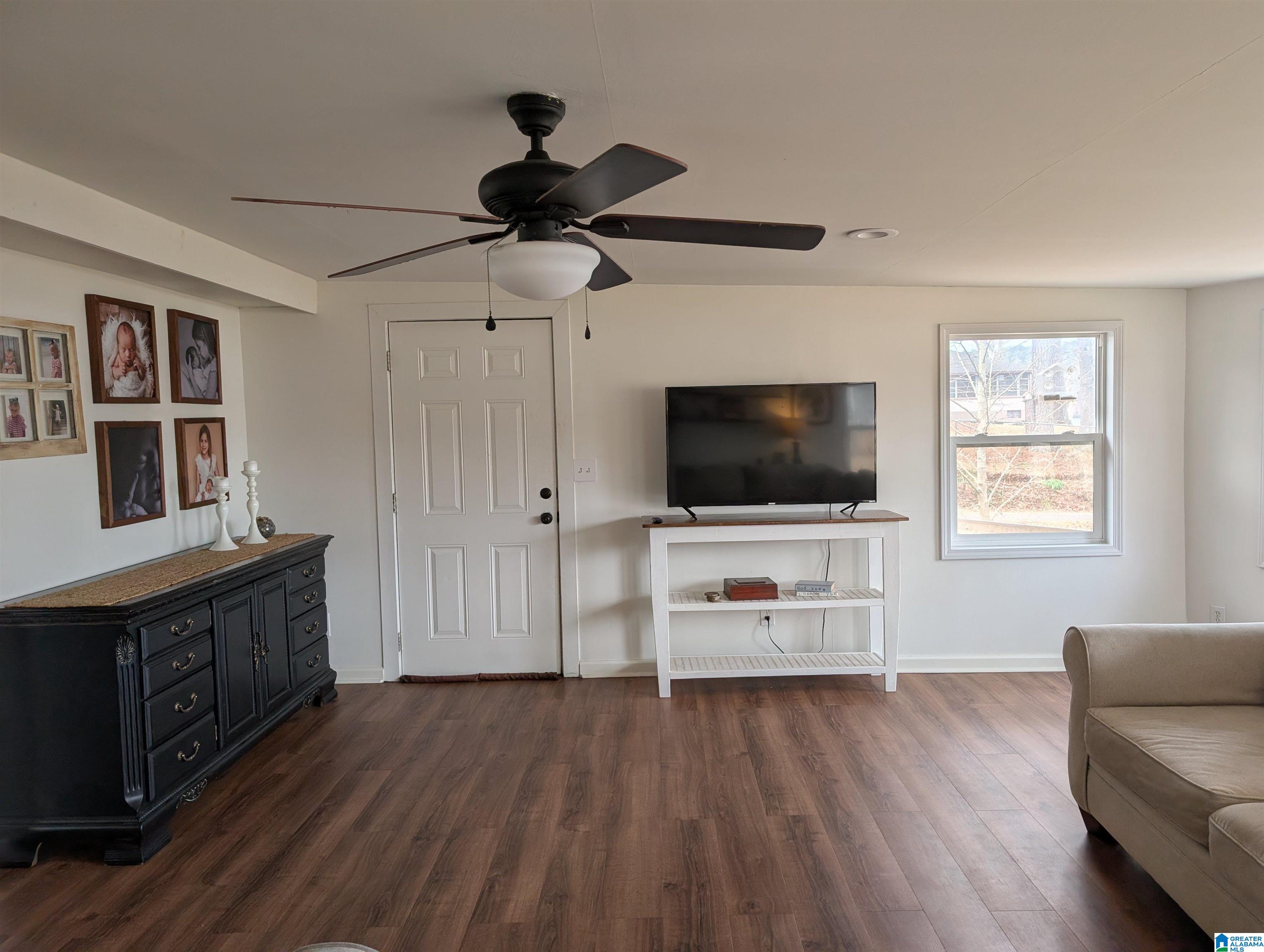 330 North Point Drive Adger, AL 35006 - Photo 10 of 34