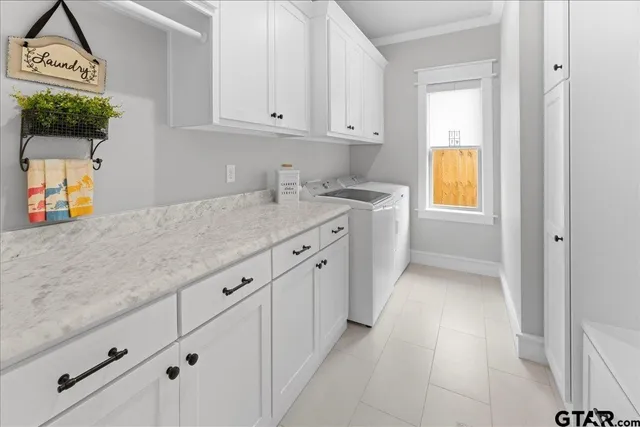 $389,900 | 416 Deer Point Cove, Chandler, TX 75758