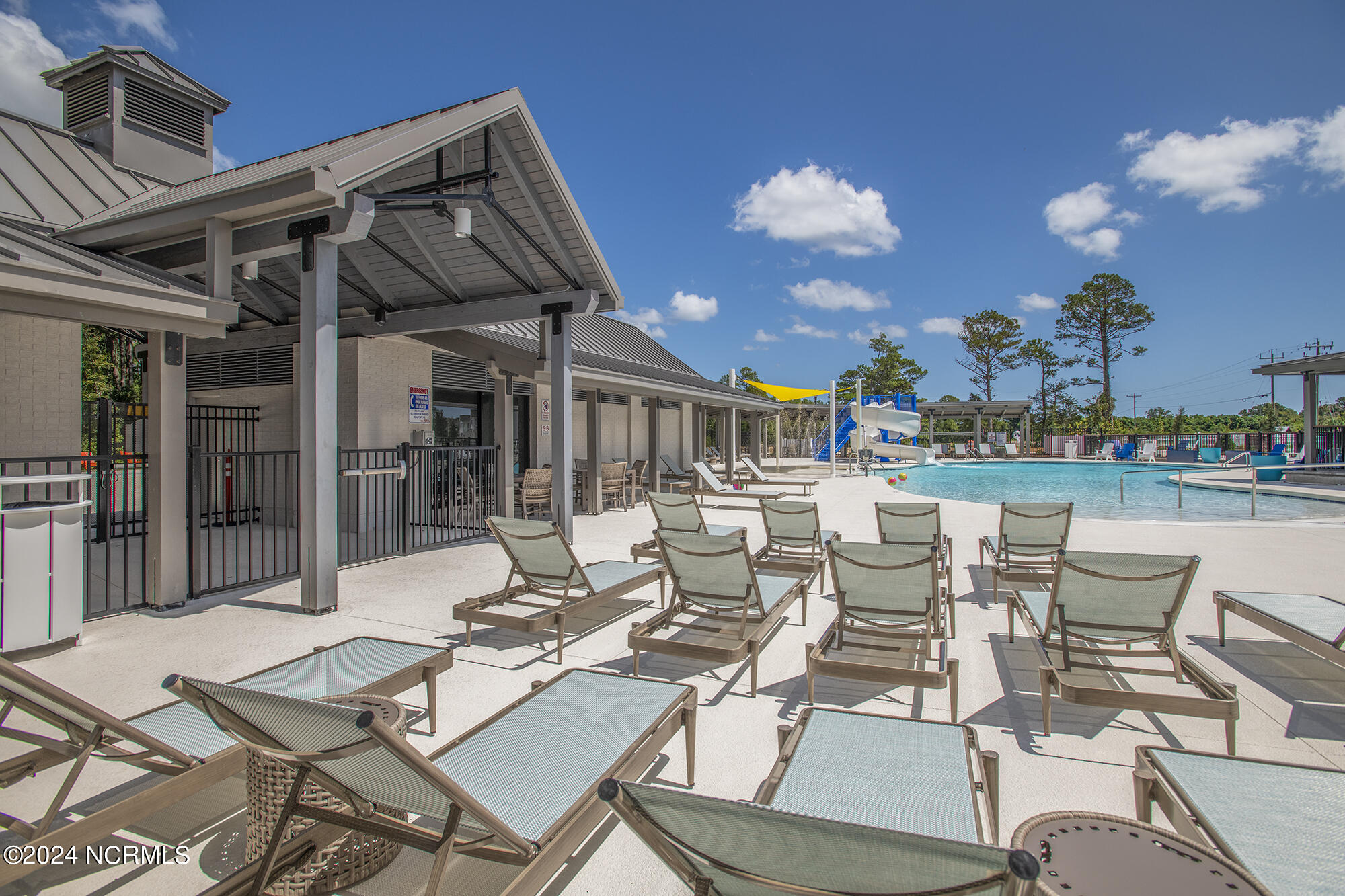 121 Freedom Park Road Beaufort, NC 28516 - Photo 25 of 27 Pool Area