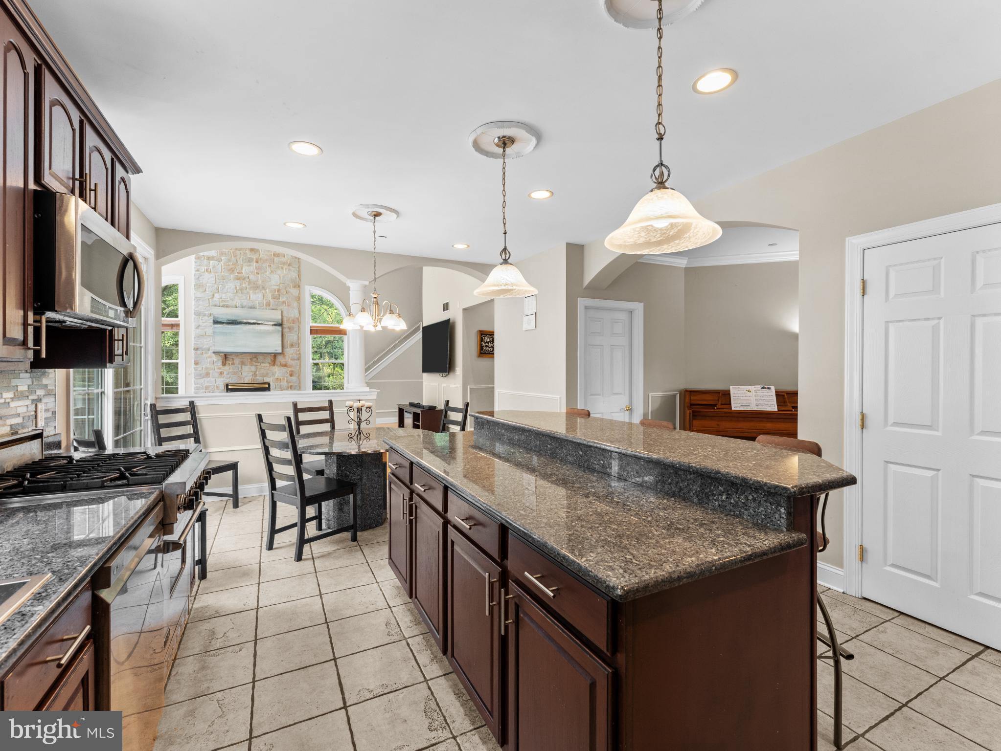746 Kelli Lane Springfield, PA 19064 - Photo 15 of 41 Modern kitchen with elegant finishes.