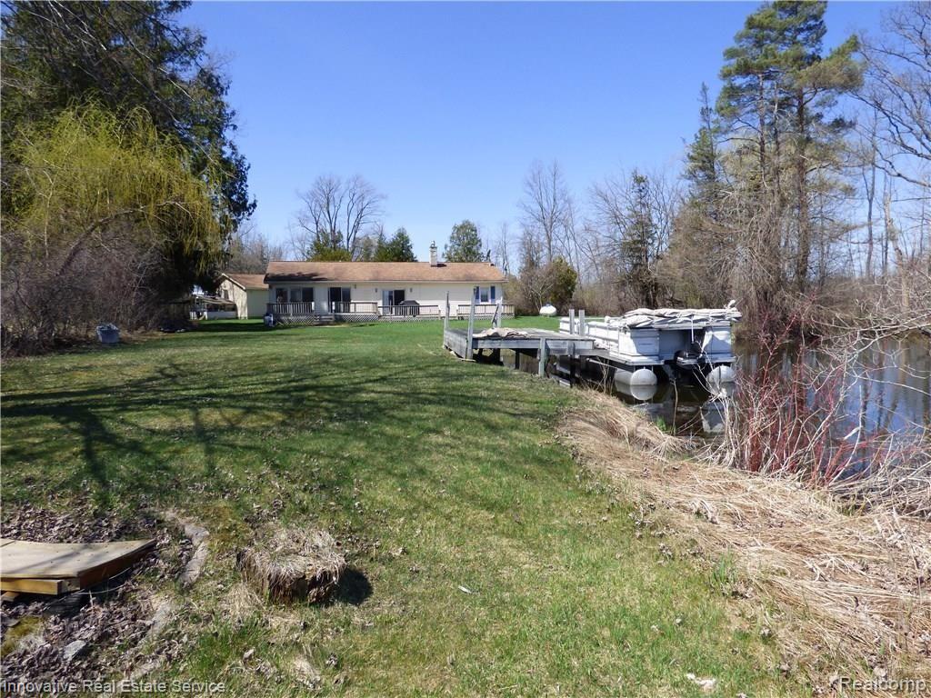 4645 Hosner Road Metamora, MI 48455 - Photo 31 of 37 P1000510.JPG