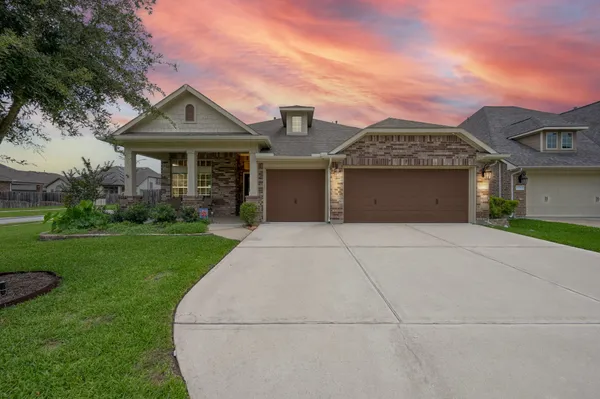 $429,000 | 31777 Twin Timbers Lane, Spring, TX 77386