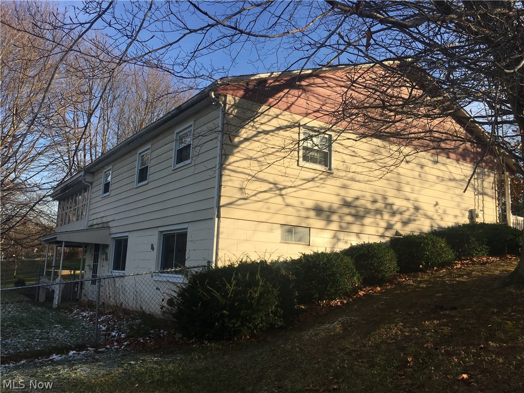 1725 Fohl Street Southwest Canton, OH 44706 - Photo 5 of 7