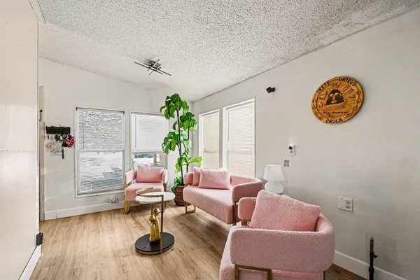 $289,900 | 710 Edgecreek Drive, Wayland, MI 49348