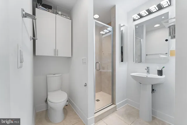 $1,025,000 | 3533 Bellflower Lane, Rockville, MD 20852