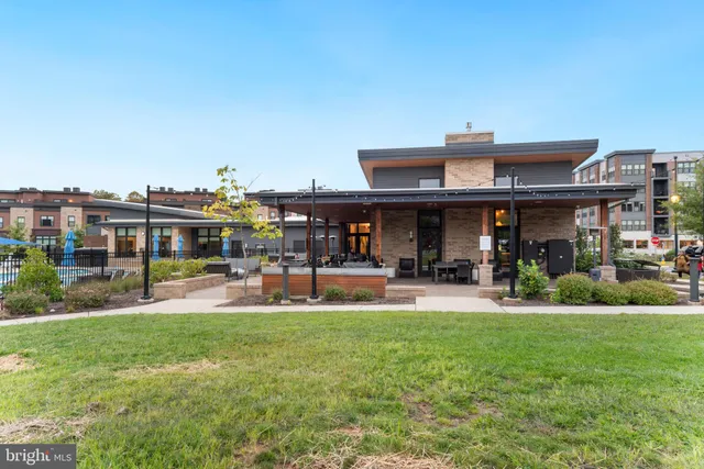 $1,025,000 | 3533 Bellflower Lane, Rockville, MD 20852