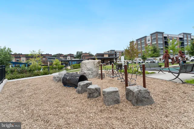 $1,025,000 | 3533 Bellflower Lane, Rockville, MD 20852