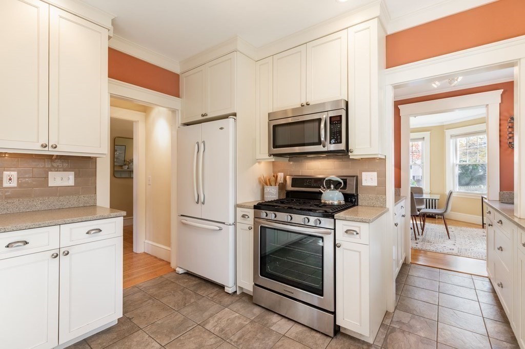 274 Marrett Road Lexington, MA 02421 - Photo 13 of 36