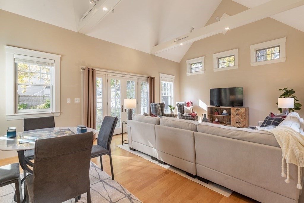 274 Marrett Road Lexington, MA 02421 - Photo 18 of 36