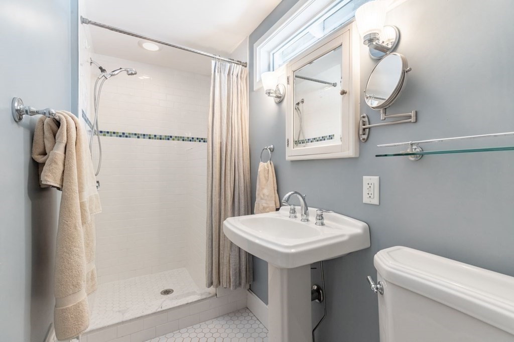274 Marrett Road Lexington, MA 02421 - Photo 22 of 36