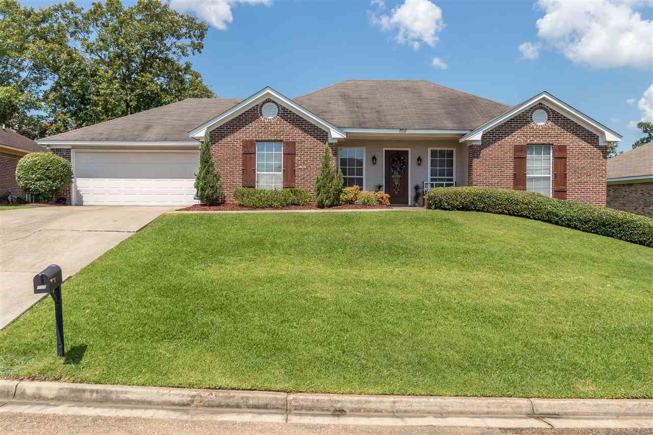 707 Lansdowne Lane Ridgeland, MS 39157 - Photo 1 of 19 707 Lansdowne LN