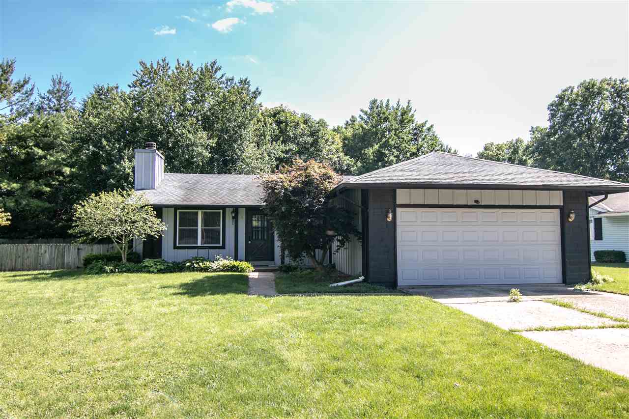 10 Leeds Drive Springfield, IL 62702 - Photo 1 of 9