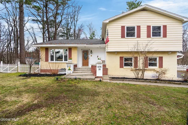 $435,000 | 500 Acre Drive, Schenectady, NY 12303