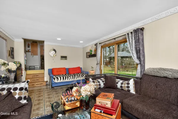$435,000 | 500 Acre Drive, Guilderland, NY 12303