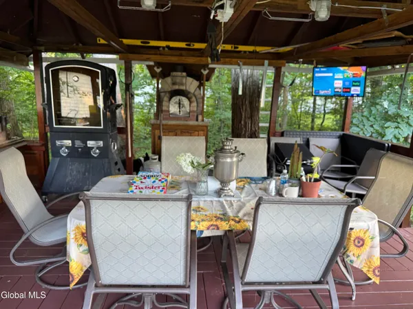 $435,000 | 500 Acre Drive, Guilderland, NY 12303