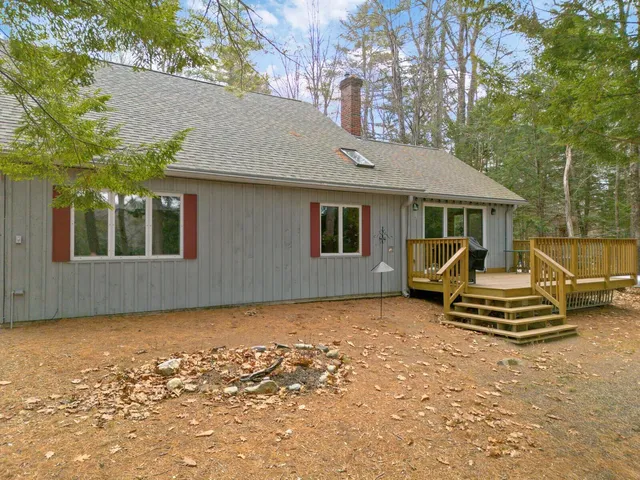 $655,000 | 183 Loon Cove Lane, Winthrop, ME 04364