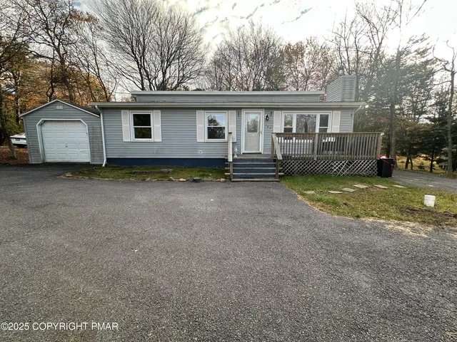 $190,000 | 492 Mountain Road, Albrightsville, PA 18210