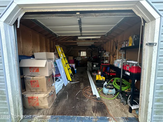 $190,000 | 492 Mountain Road, Albrightsville, PA 18210