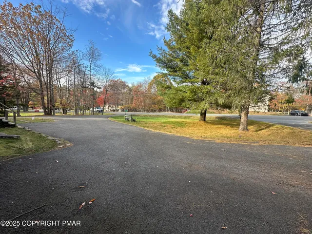 $190,000 | 492 Mountain Road, Albrightsville, PA 18210