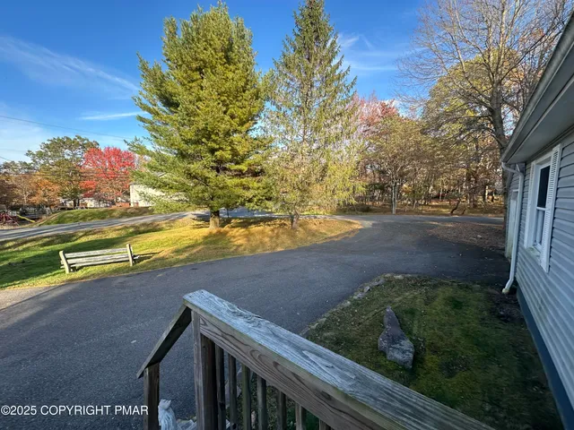 $190,000 | 492 Mountain Road, Albrightsville, PA 18210