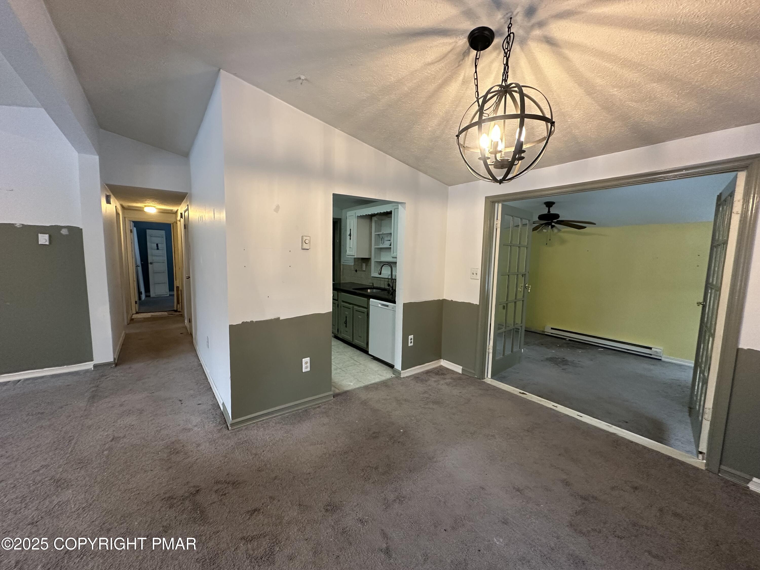 492 Mountain Road Albrightsville, PA 18210 - Photo 10 of 23 Dining
