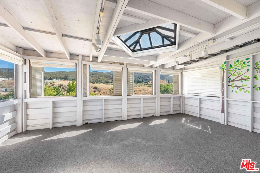14831 Ripton Road Lake Hughes, CA 93532 - Photo 11 of 24 Gallery Image 11