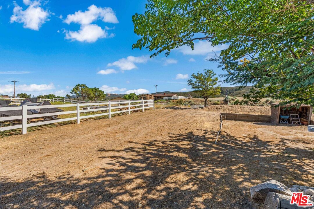 14831 Ripton Road Lake Hughes, CA 93532 - Photo 19 of 24 Gallery Image 19