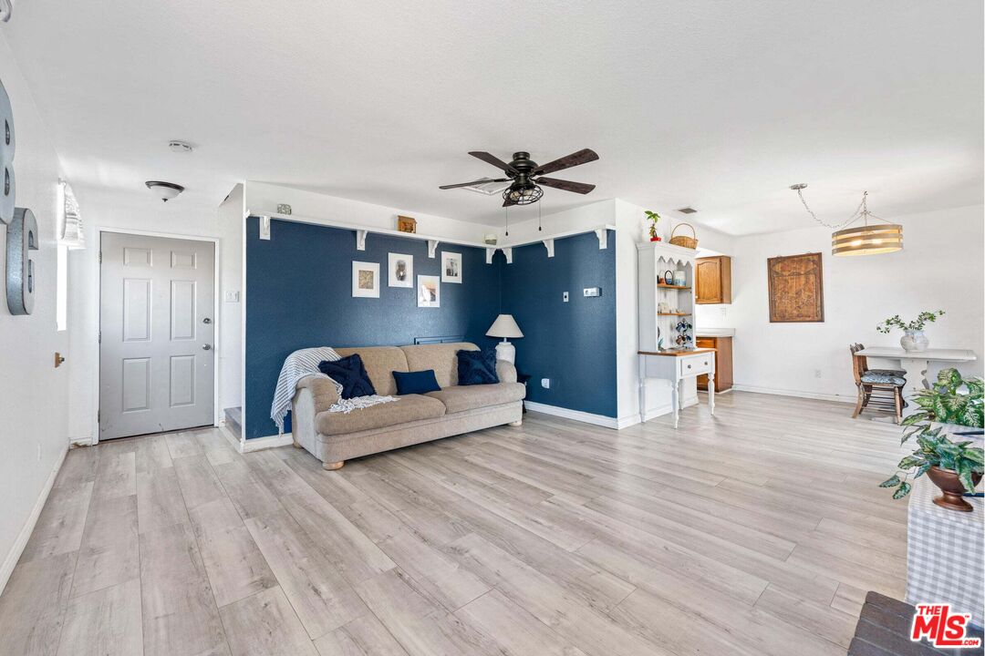 14831 Ripton Road Lake Hughes, CA 93532 - Photo 2 of 24 Gallery Image 2