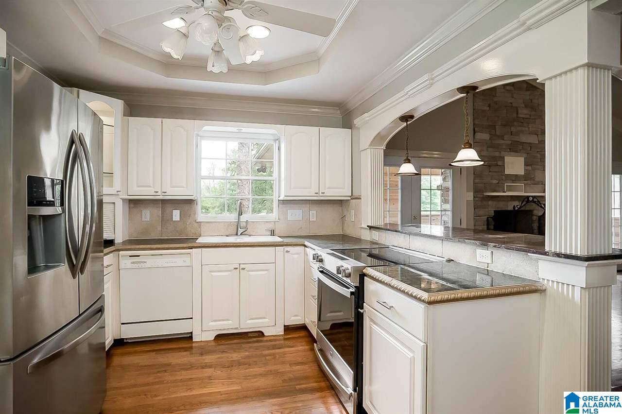 2703 Acton Road Birmingham, AL 35243 - Photo 13 of 50 Gallery Image 13