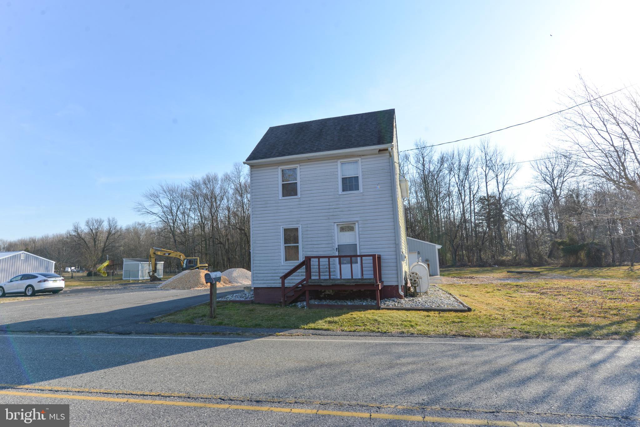 303 Quaker Neck Road Salem, NJ 08079 - Photo 1 of 20