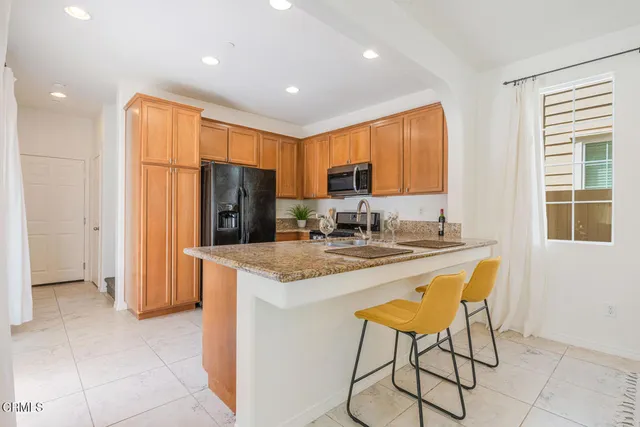 $727,500 | 674 Nile River Drive, Oxnard, CA 93036