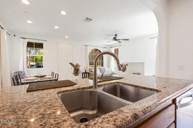 $727,500 | 674 Nile River Drive, Oxnard, CA 93036