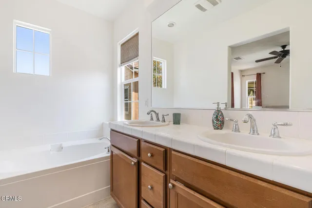 $727,500 | 674 Nile River Drive, Oxnard, CA 93036