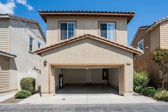$727,500 | 674 Nile River Drive, Oxnard, CA 93036