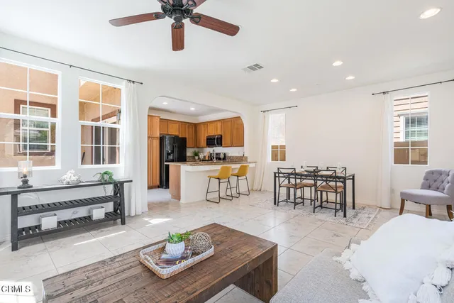 $727,500 | 674 Nile River Drive, Oxnard, CA 93036