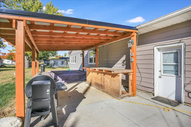 $218,500 | 407 South Washington Street, Sidney, IL 61877