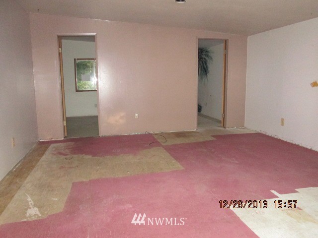 4442 Northwest Westgate Road Silverdale, WA 98383 - Photo 9 of 14 Gallery Image 9