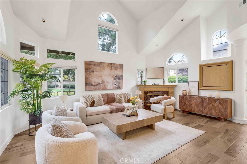 236 Calle Rosa San Dimas, CA 91773 - Photo 4 of 36