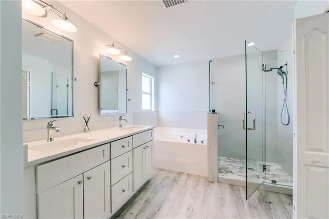 $719,999 | 11534 Woodmount Lane, Estero, FL 33928