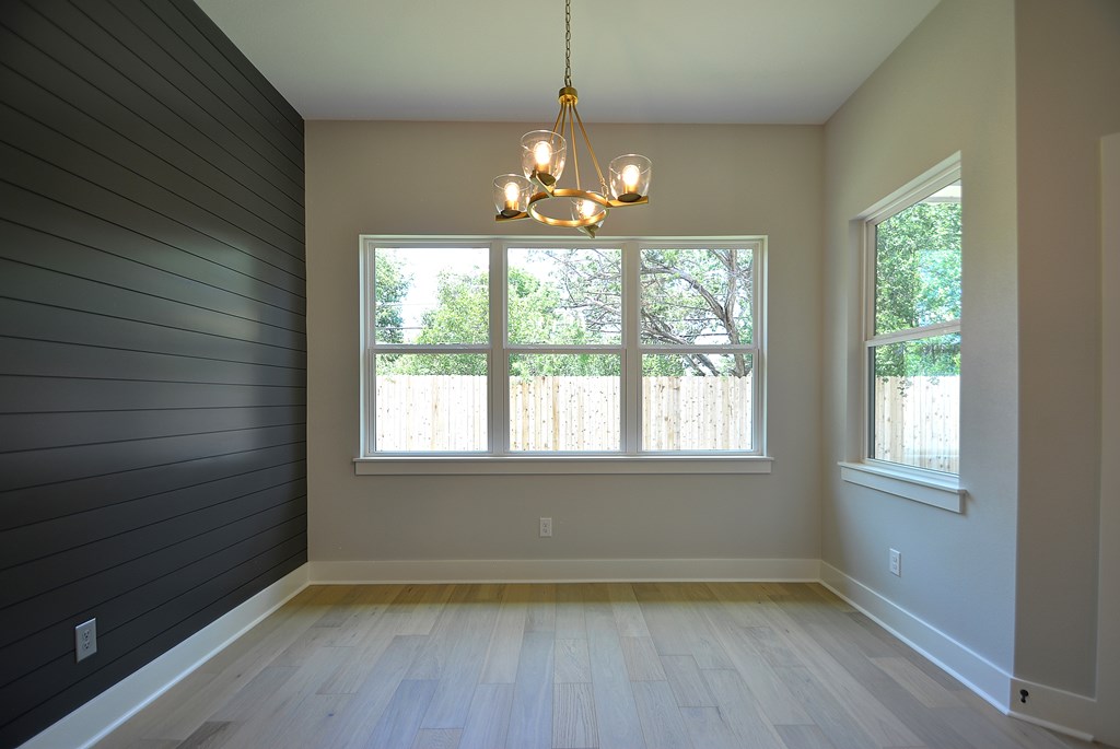 513 Conner Court Kerrville, TX 78028 - Photo 14 of 36