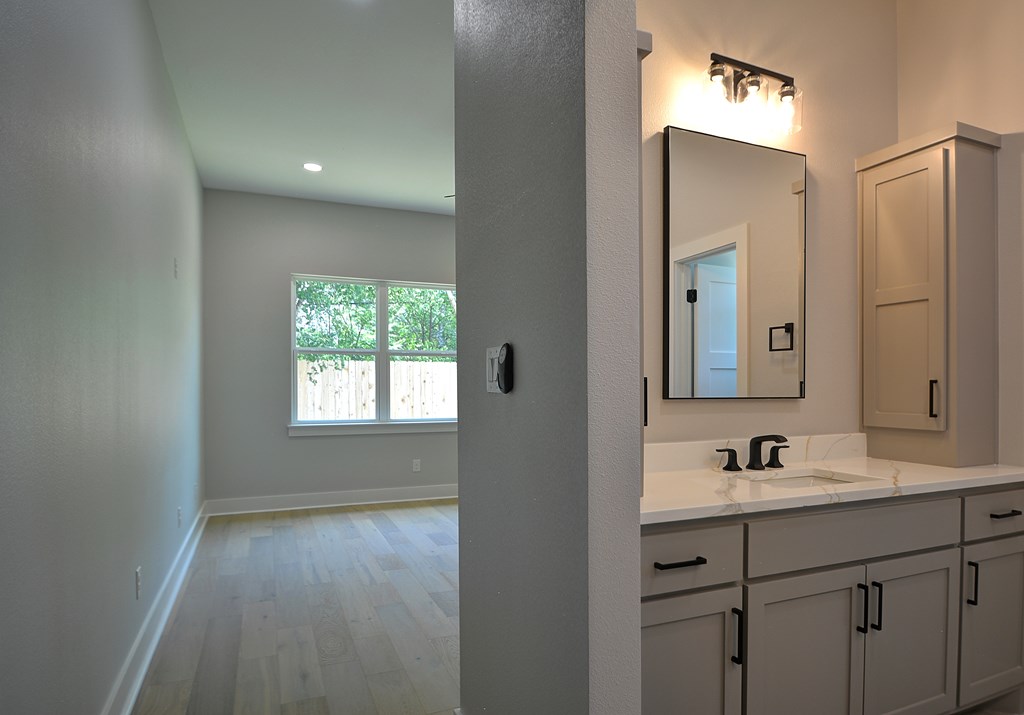 513 Conner Court Kerrville, TX 78028 - Photo 18 of 36