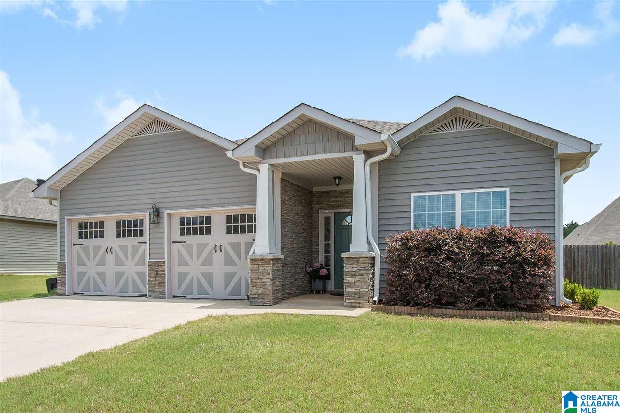828 Michelle Manor Calera, AL 35040 - Photo 1 of 30