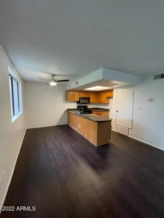 $1,400 | 18811 North 19th Avenue, Unit 2016, Phoenix, AZ 85027