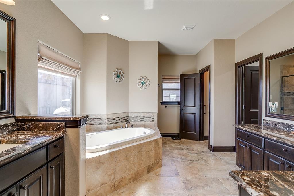 8613 Tuscan Way Godley, TX 76044 - Photo 21 of 40