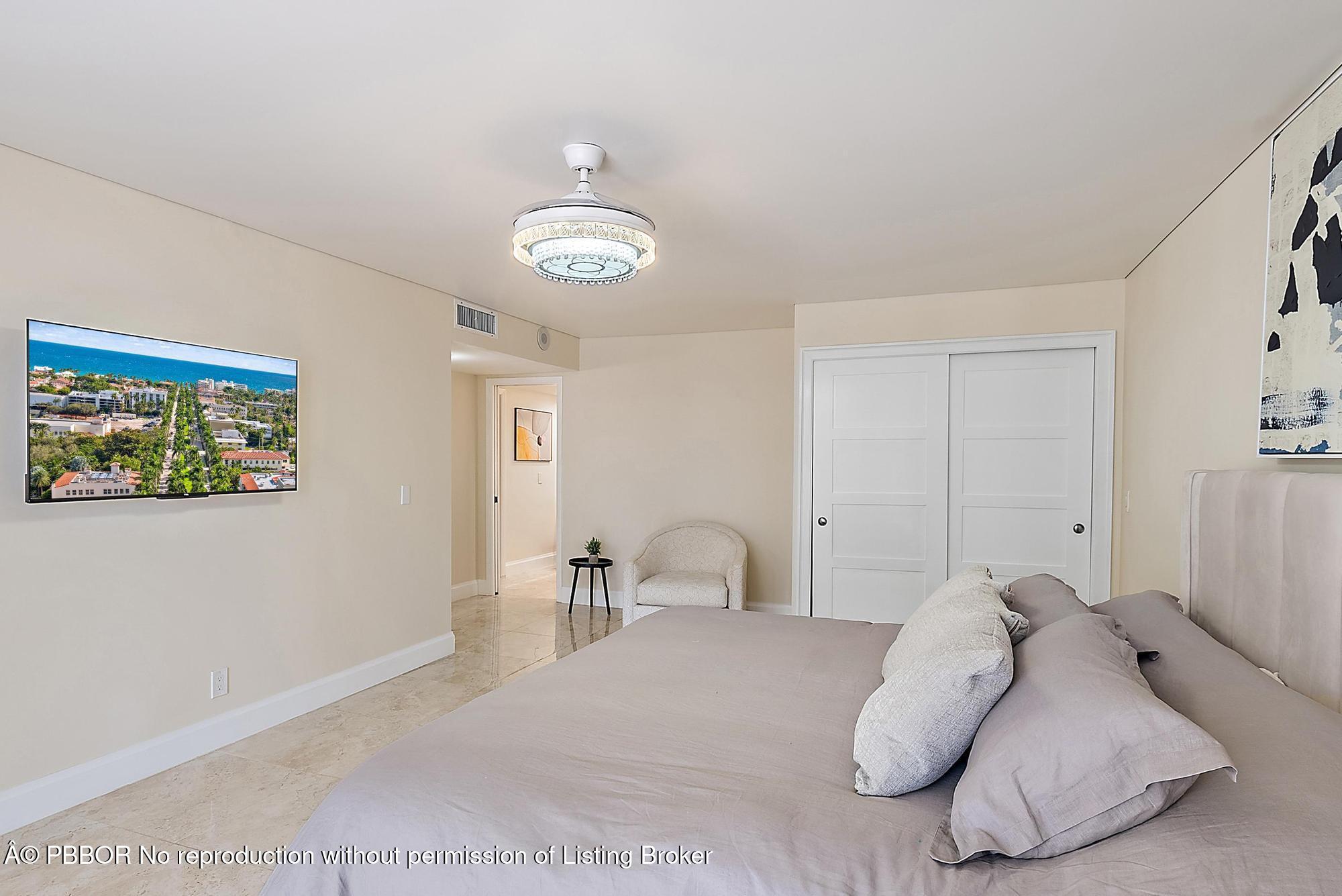 3610 South Ocean Boulevard, Unit 303 Palm Beach, FL 33480 - Photo 12 of 29 3610 S Ocean Blvd apt 303-20