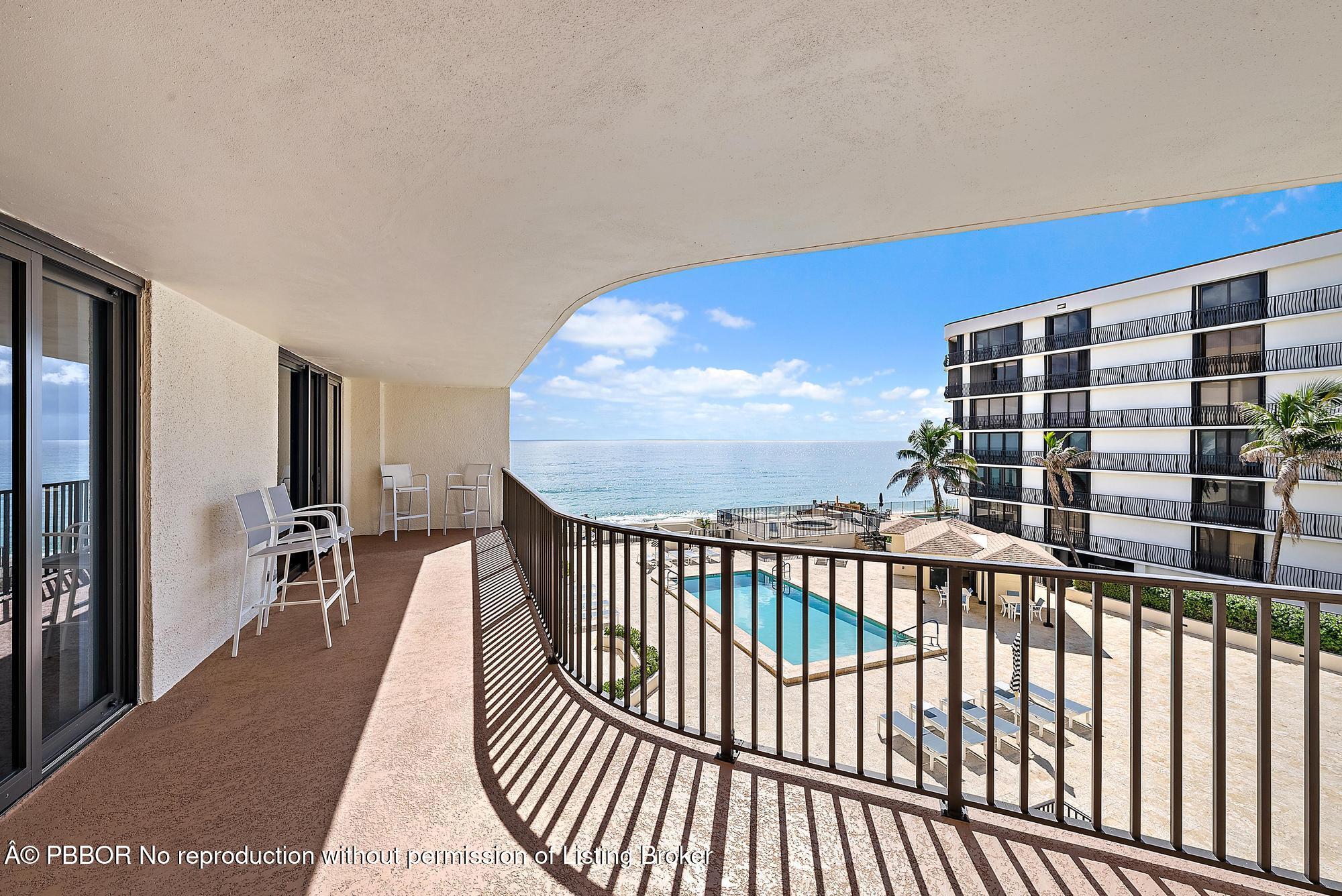 3610 South Ocean Boulevard, Unit 303 Palm Beach, FL 33480 - Photo 18 of 29 3610 S Ocean Blvd apt 303-2