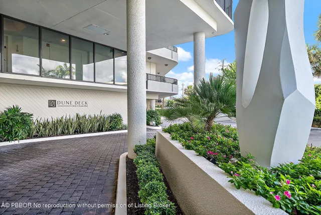 $9,950 | 3610 South Ocean Boulevard, Unit 303, Palm Beach, FL 33480